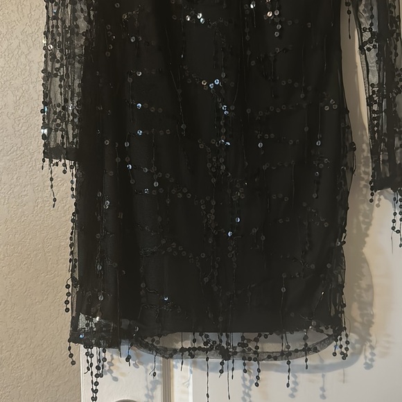 NWOT black sequin dress size L - Picture 3 of 4